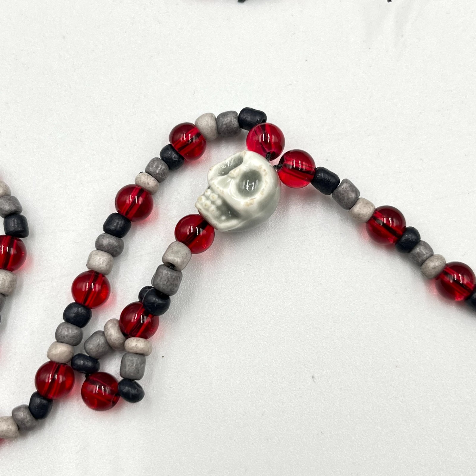 Vintage Goth Red & Black Beaded Skull Necklace Retro Grunge Alt Boho Jewelry