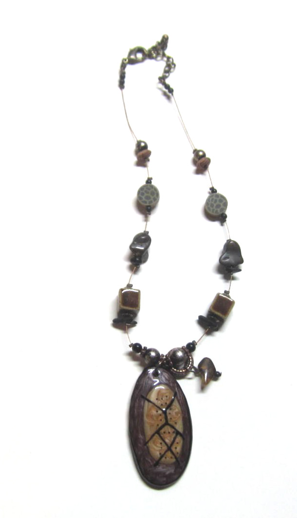 Vintage 80’s Art Pendant on Chip Beaded Necklace Costume Jewelry