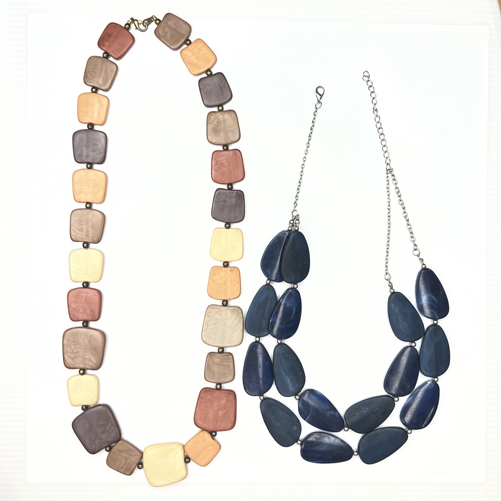 H7 Lot Blue Teal Beige Tan Taupe Resin Acrylic Boho Hippie Mod Retro Necklaces