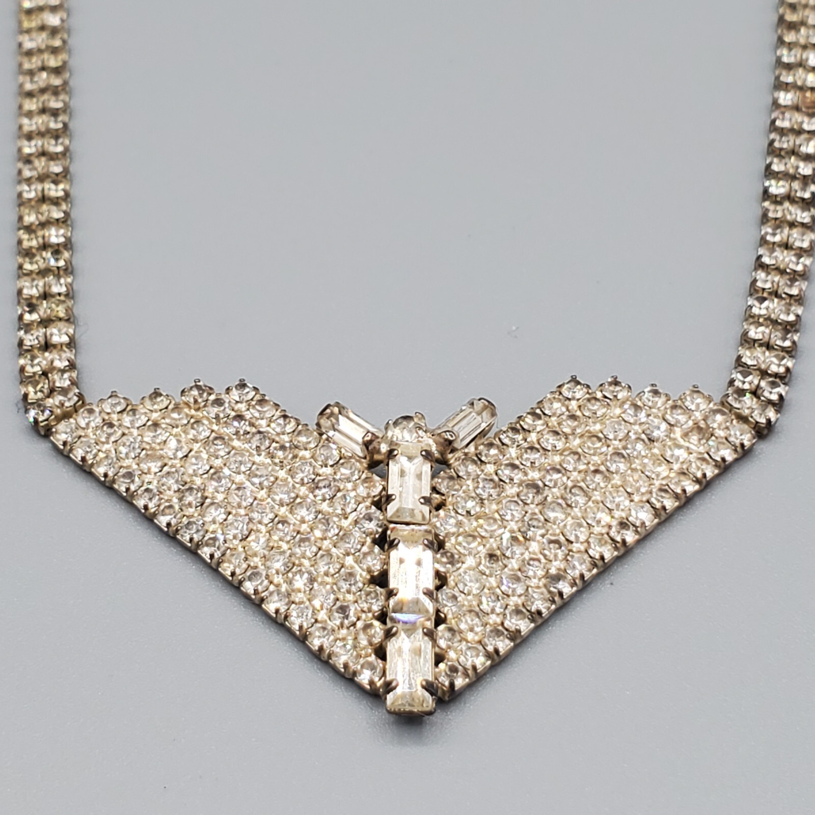 Estate Rhinestone Necklace Cup Chain Round And Emerald Cut Large V 16″