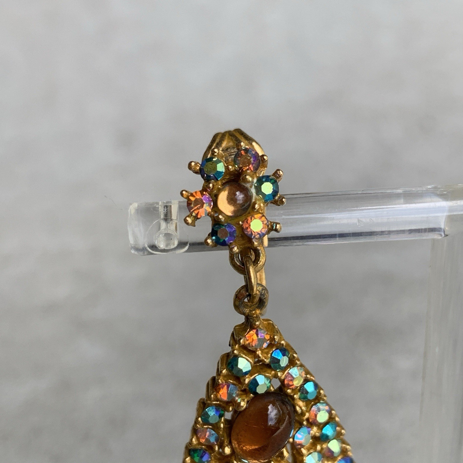 Vintage Mode-Art Signed “ART” Rhinestone Brooch & Earrings Set Aurora Borealis