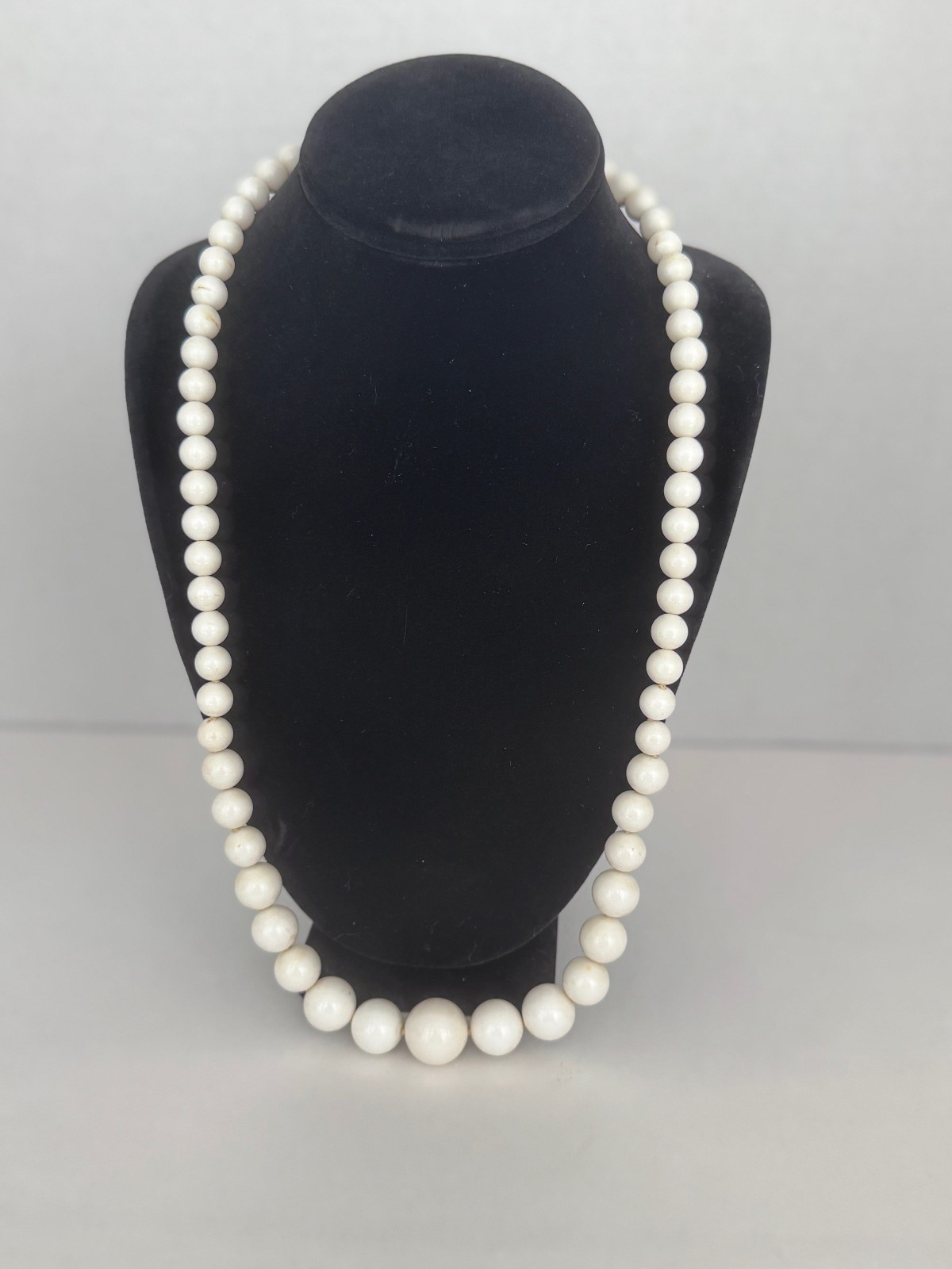 MCM White Plastic Jewelry Set – Necklace, 2 Bangles, Clip-on Earrings