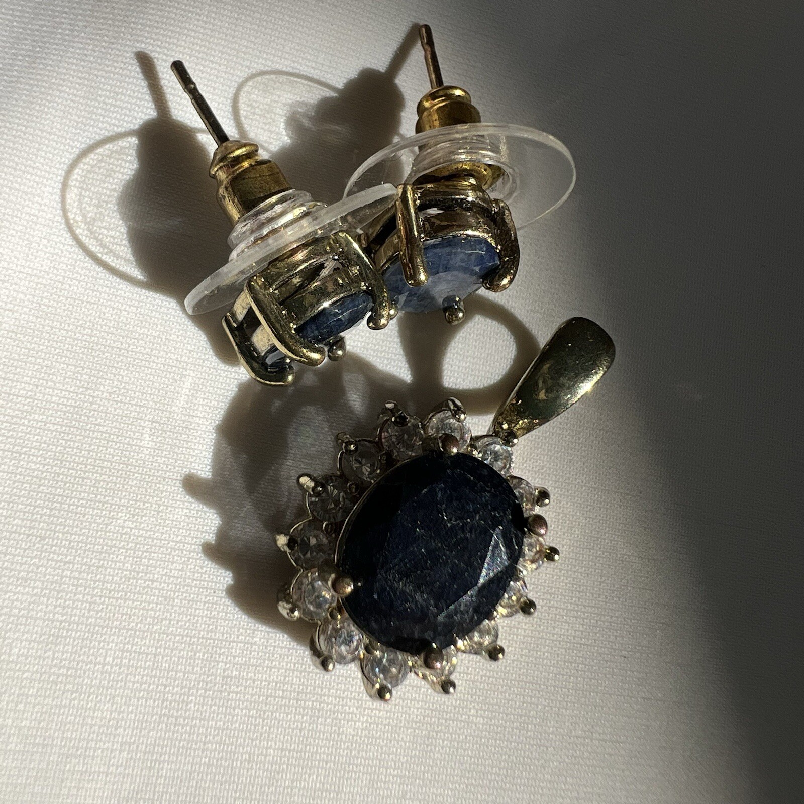 Vintage Blue Iolite Gemstone Gold Tone Pendant Stud Earrings Estate Jewelry Set