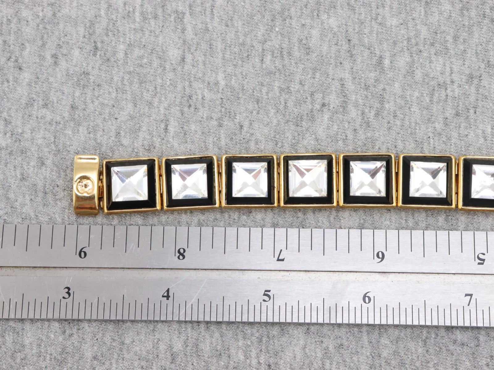 7″ Vintage Henri Bendel Square Crystal Rhinestone Clasp Bracelet Gold Tone Heavy