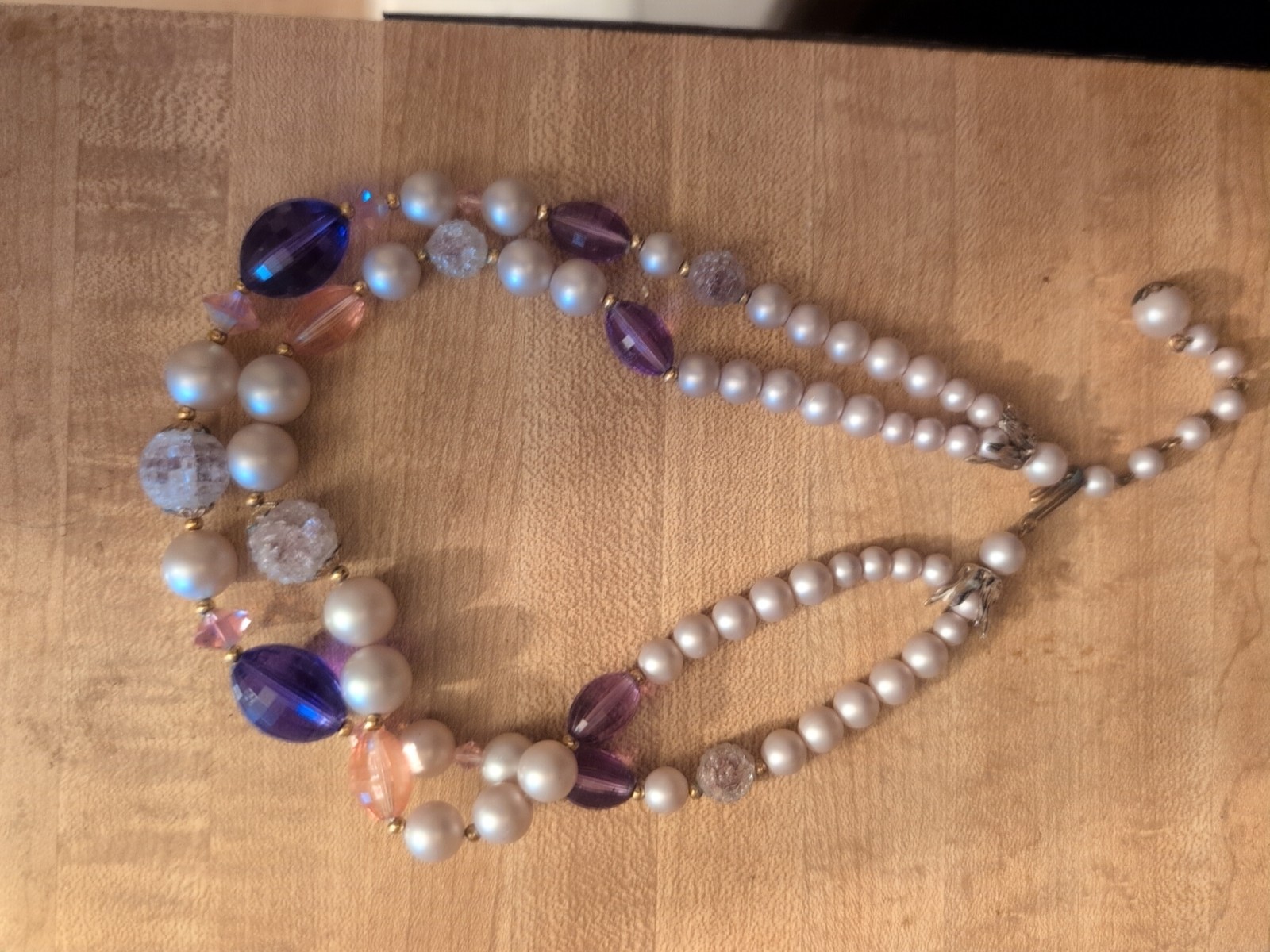 Vintage White Purple Pink Beaded Necklace With Hook 7inch Diameter
