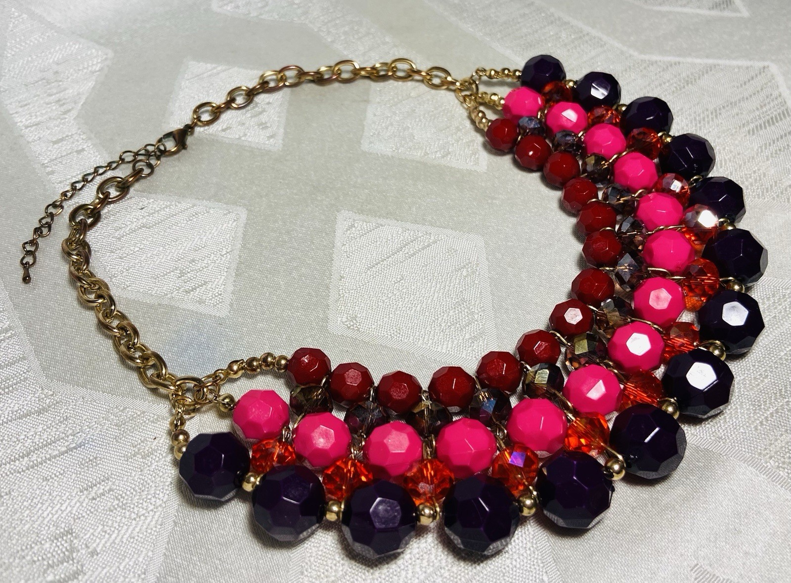 Vintage Chunky Beaded Statement Bib Necklace Pink Red Purple Red Gold Tone 18”