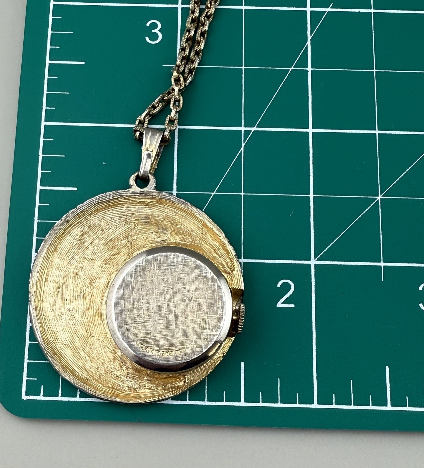 Vintage Dorset Swiss Pendant Watch Mid Century Atomic Starburst Manual 25″ Chain
