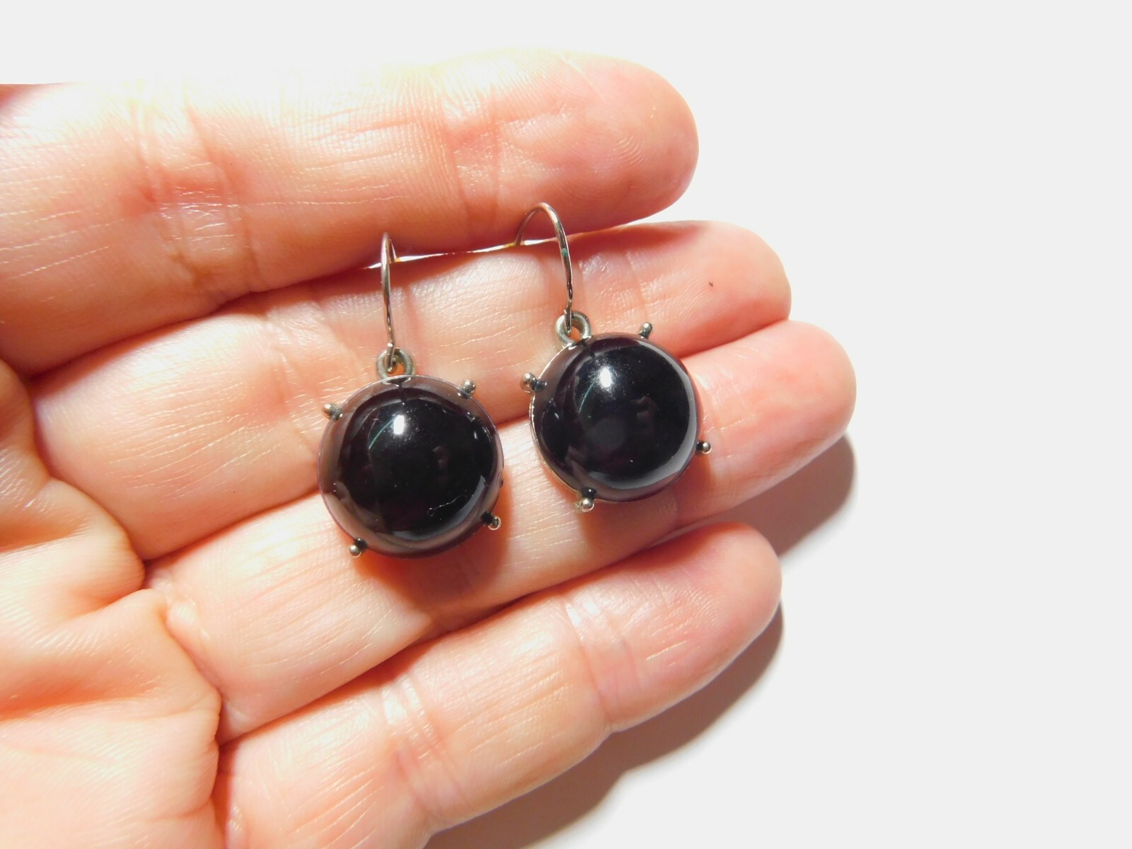 Black Plastic Silver Tone Metal Dangle Pierced Earrings Vintage