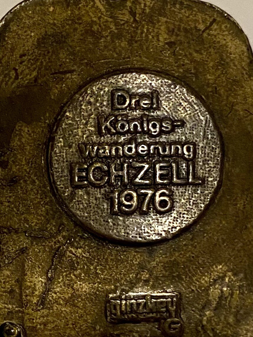 Ginzkey Metal & Rhinestone “3 Kings Hike” (Translation) Necklace 1976 Germany