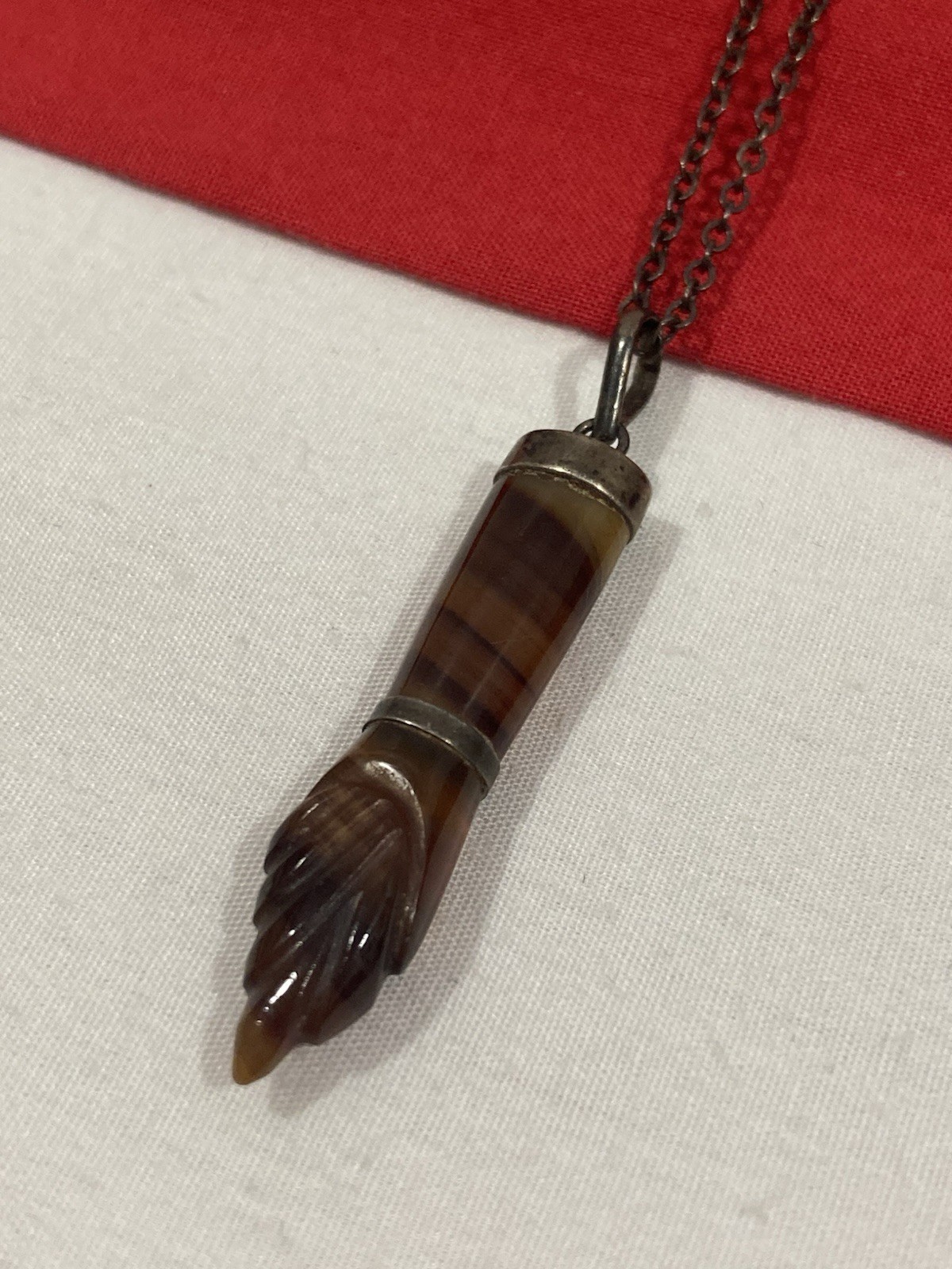 Vintage 900 Carved TORCH Shaped Agate Pendant Sterling Silver 925 Cable Necklace