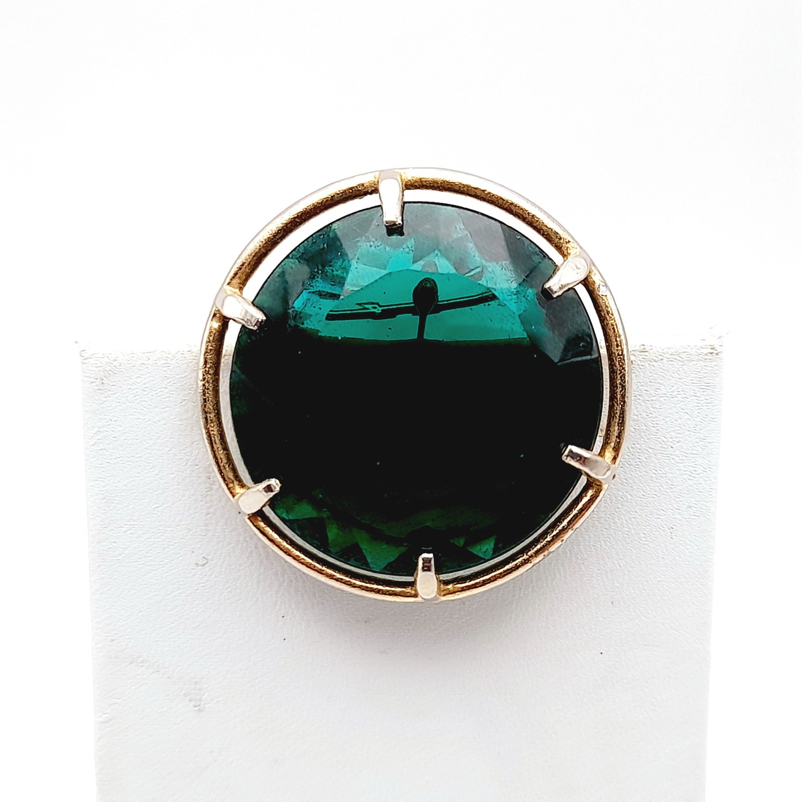 Vintage Green Glass Round Faceted Circular Framed 1 1/2 Inch Brooch