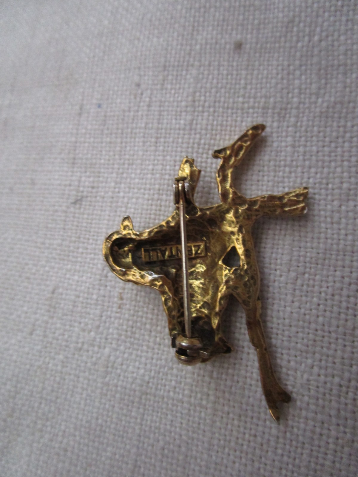 VTG signed ZENTALL gold tone 2 birds on branch Brooch JL25-30