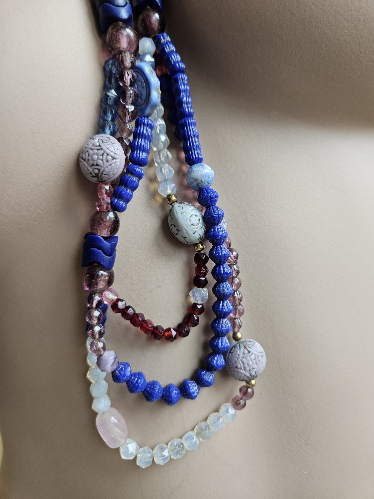 ANTIQUE NEIGER 1920s ART Deco BLUE GLASS BEAD Necklace