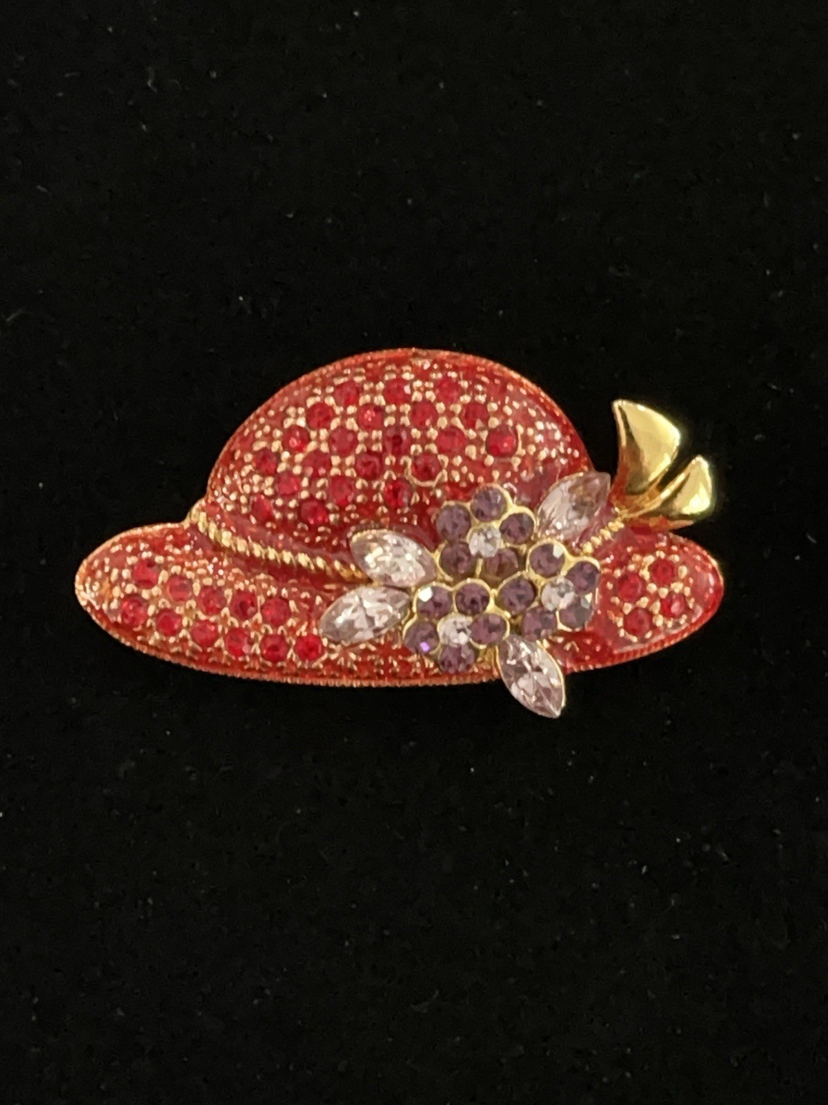 Vintage Red Hat Society Gold Tone & Rhinestone Brooch Pin