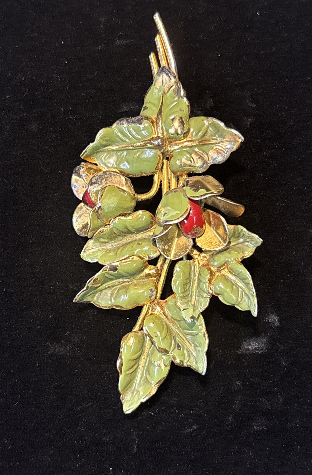 Vintage sterling silver floral brooch 3-1/2 Inch Long 1-1/2 Inch Wide -19grams