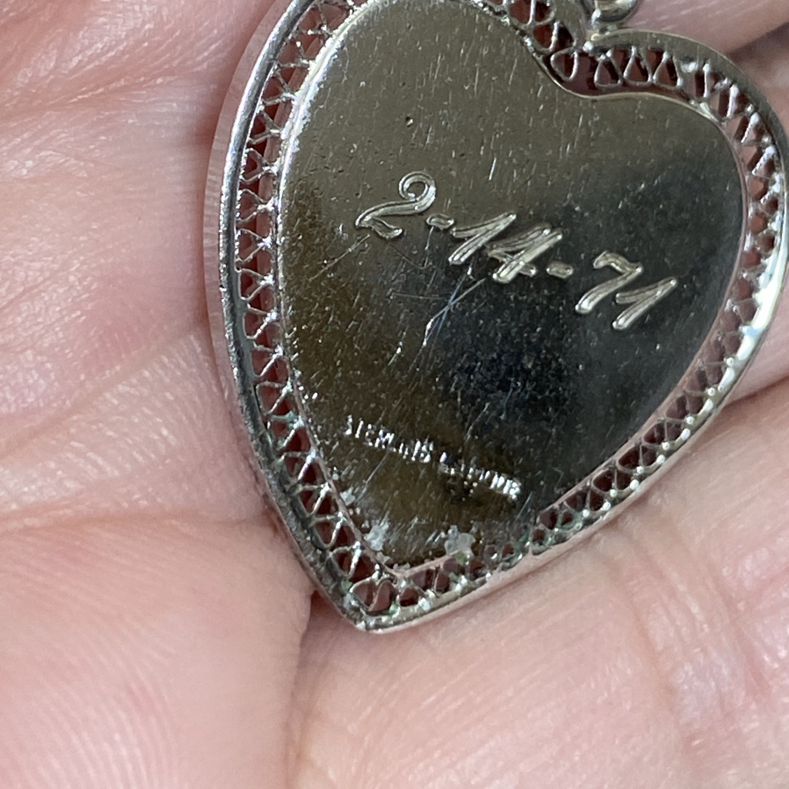 Vintage Very Old 1971 Sterling Silver Openwork Filigree Heart Necklace 18″ 925
