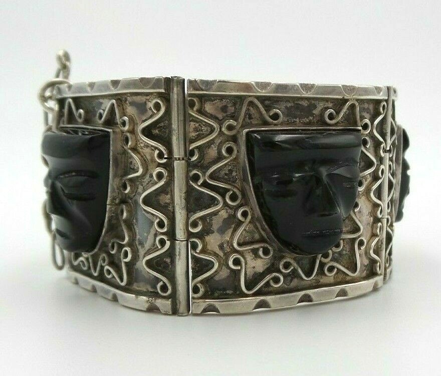 Ca. 1930 ARTEMIO NAVARRETE TAXCO, MEXICO 980 Silver & Onyx Face Panel Bracelet