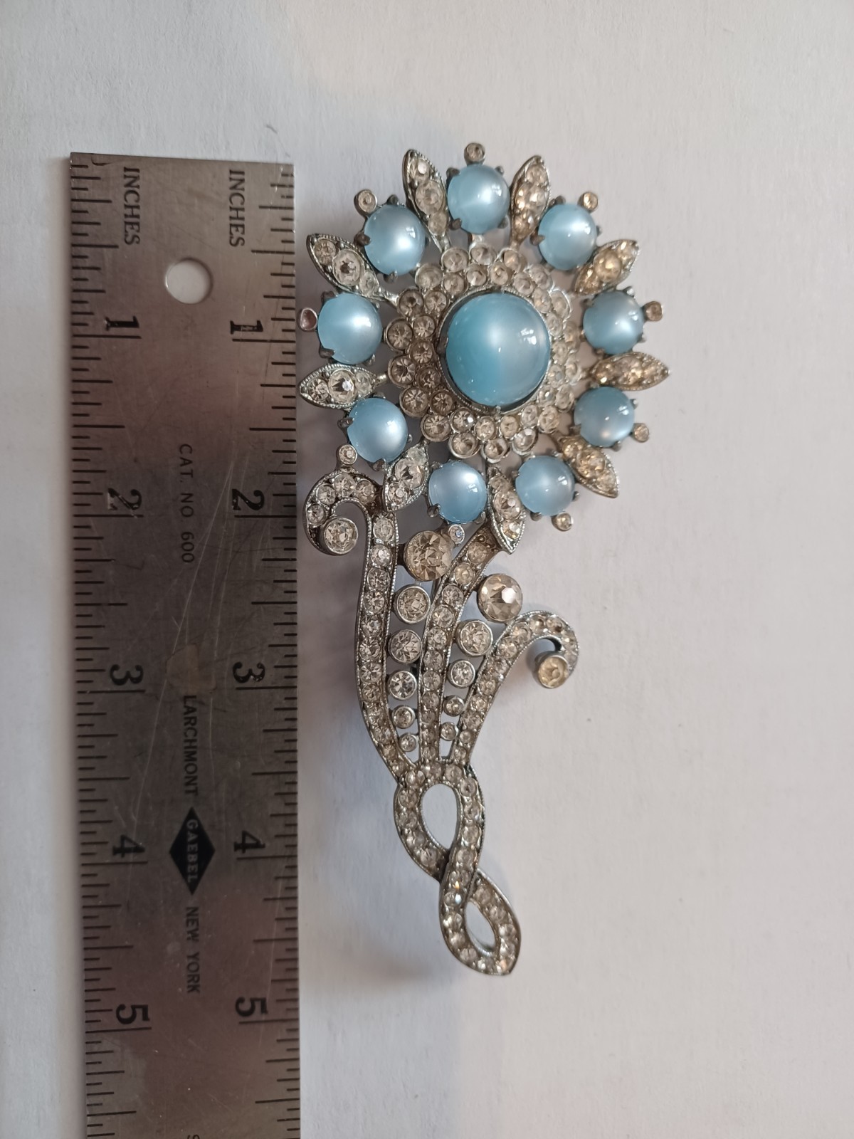 HUGE VINTAGE ART DECO ERA UNSGD CORO ? BLUE MOONGLOW CAB FLORAL RHINESTONE PIN