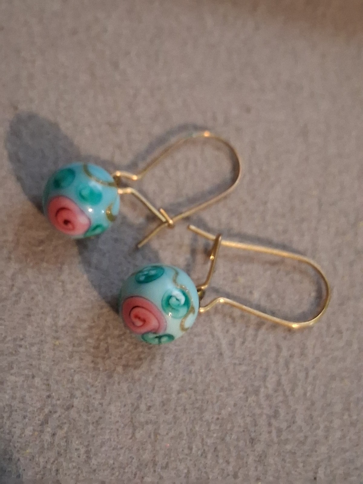 Turquoise blue lampwork bead dangle drop earrings w/pink flower, gold-plate earw