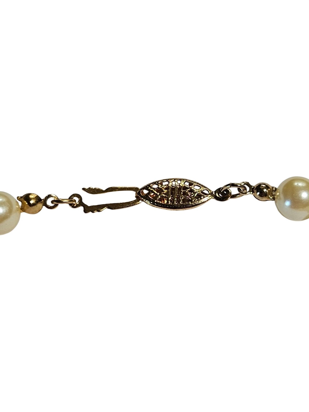 Vintage Glass Faux Pearl Knotted Beaded Necklace Goldtone Fishhook Clasp 19 inch