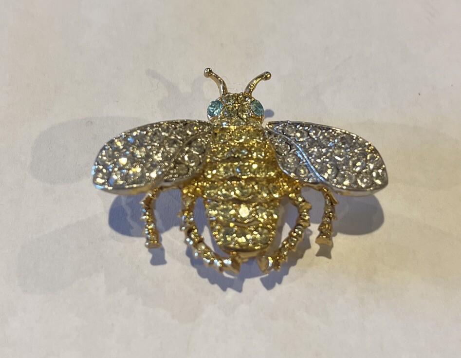 KJL Signed Bee Brooch With Unsigned Bee Earrings And Ring