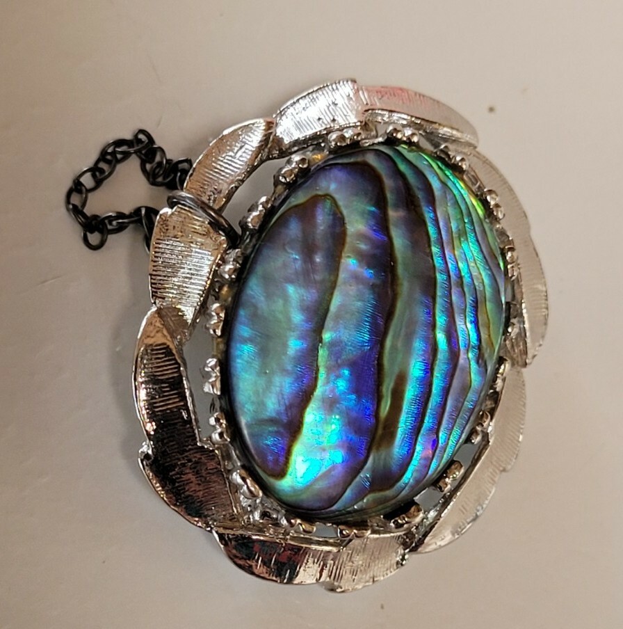 Vintage NZ 35mm Silver Tone Textured Paua Abalone Shell Brooch Pin 10 Grams