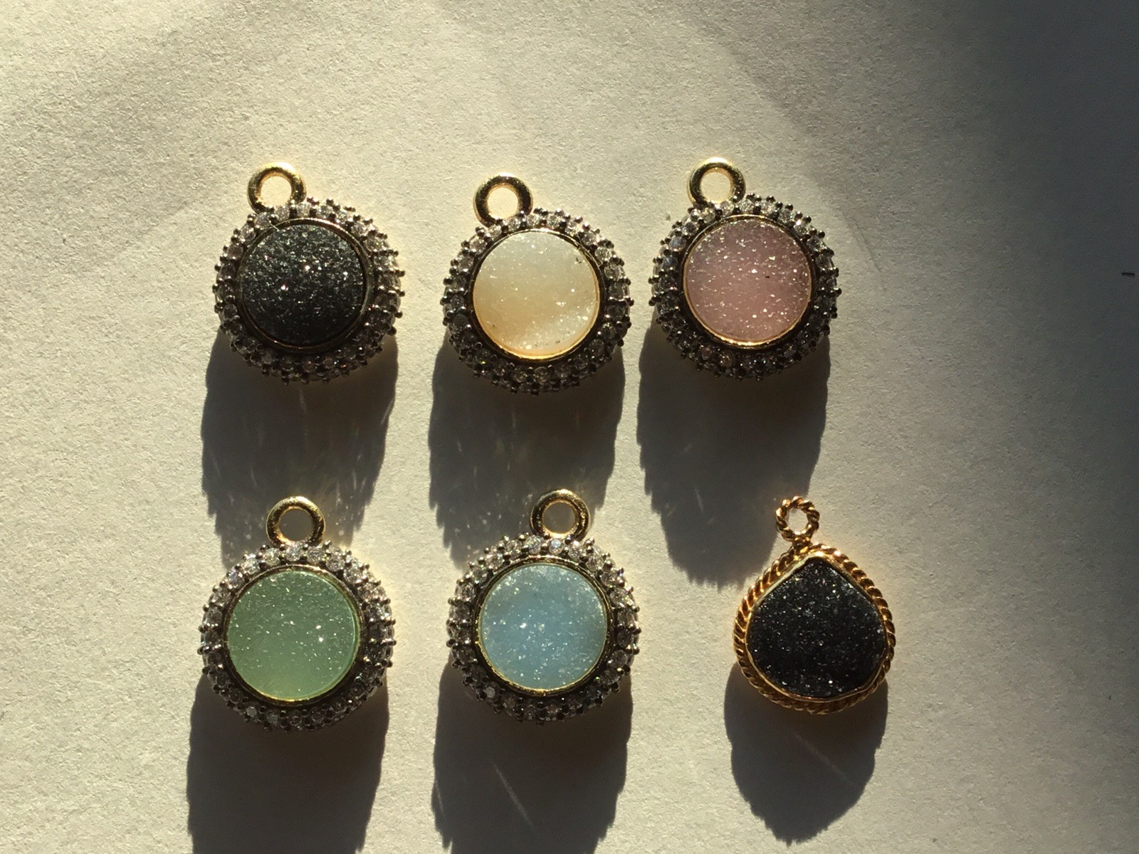 Natural/dyed round Druzy with clear topaz, GP/SS Pendant Charm, 5 pcs SET