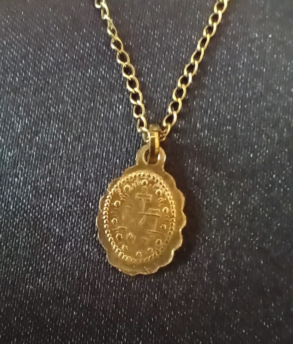 Vintage 12K Gold Plated Miraculous Medal Charm Chain Necklace