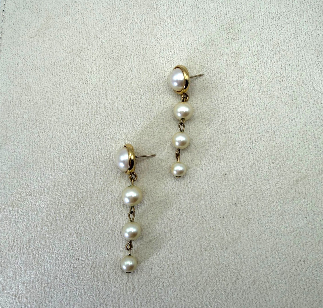 Vintage Faux Pearl Gold Tone Dangle Earrings Classic Drop Bridal
