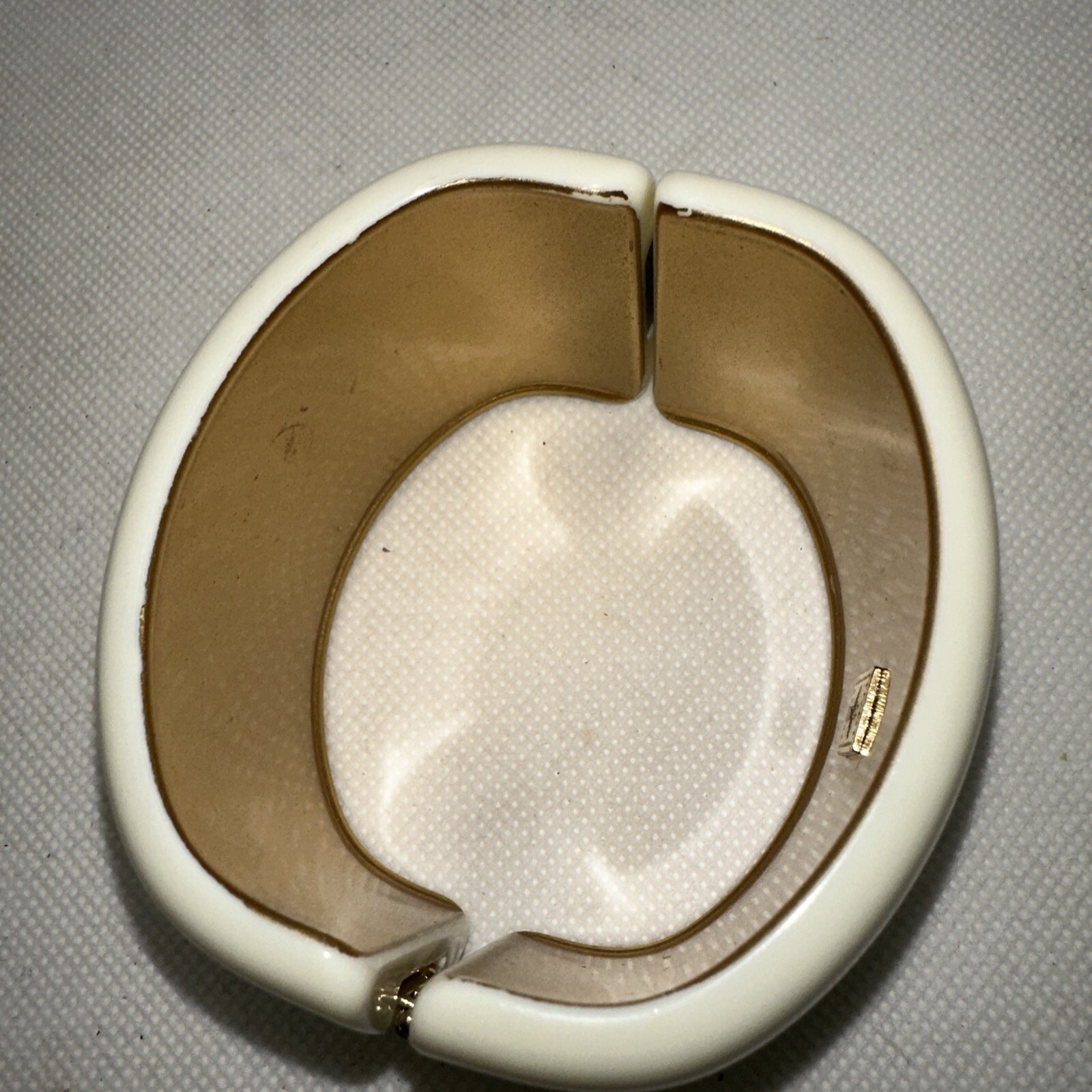 VTG White Hindge Bracelet Has A Honeybee Inside Snap Magnetic Closure