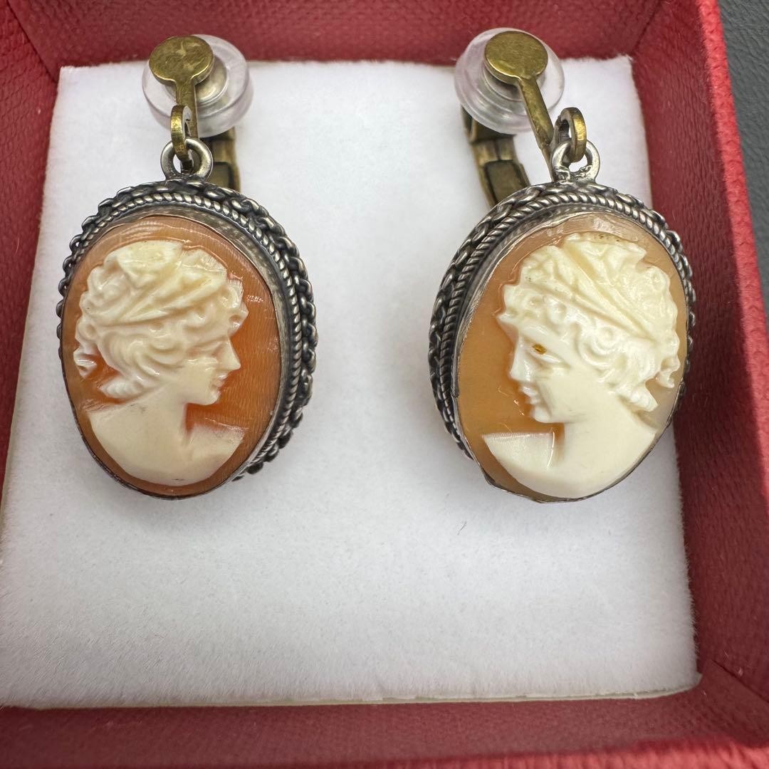 Shell Cameo Vintage Earrings, Pair (Men’s And Women’s), Different Designs On