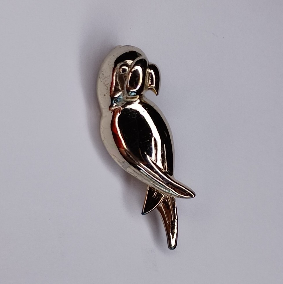 Vintage Brooch Pin Gold Tone Parrot Bird 1.5″ Women’s Costume Fashion Jewelry
