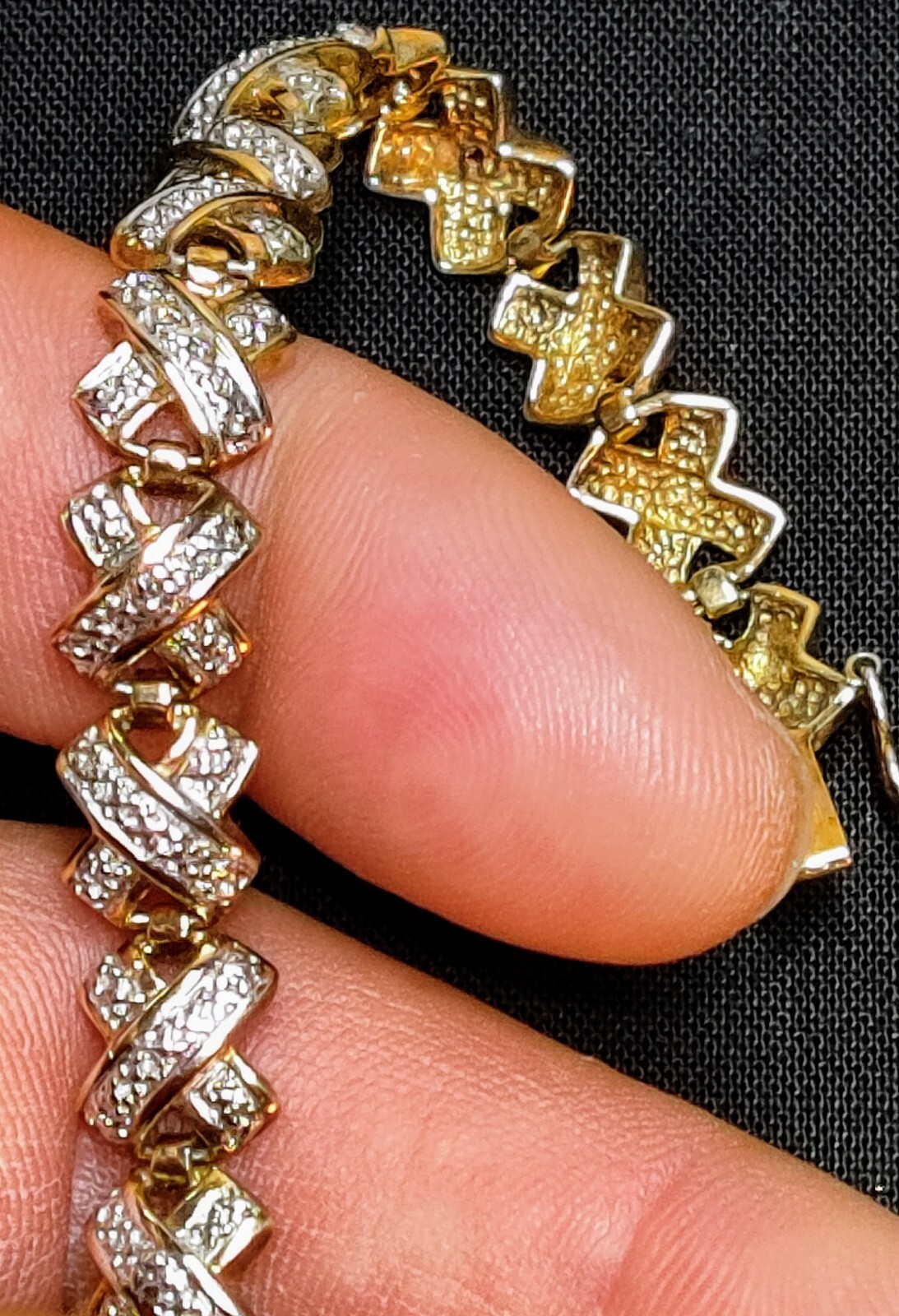 Vintage Gold Vermeil On Sterling Silver 925 X Design bracelet 2 safety Clasps