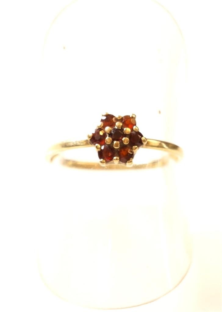 9 CARAT GOLD RUBY RING ELEGANT FLOWER RING M1#4