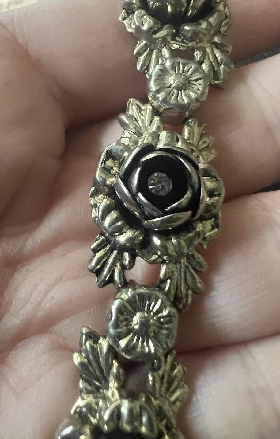 Vintage MCM Cabbage Rose Choker Necklace with Rhinestones Stunning 14.5” Long