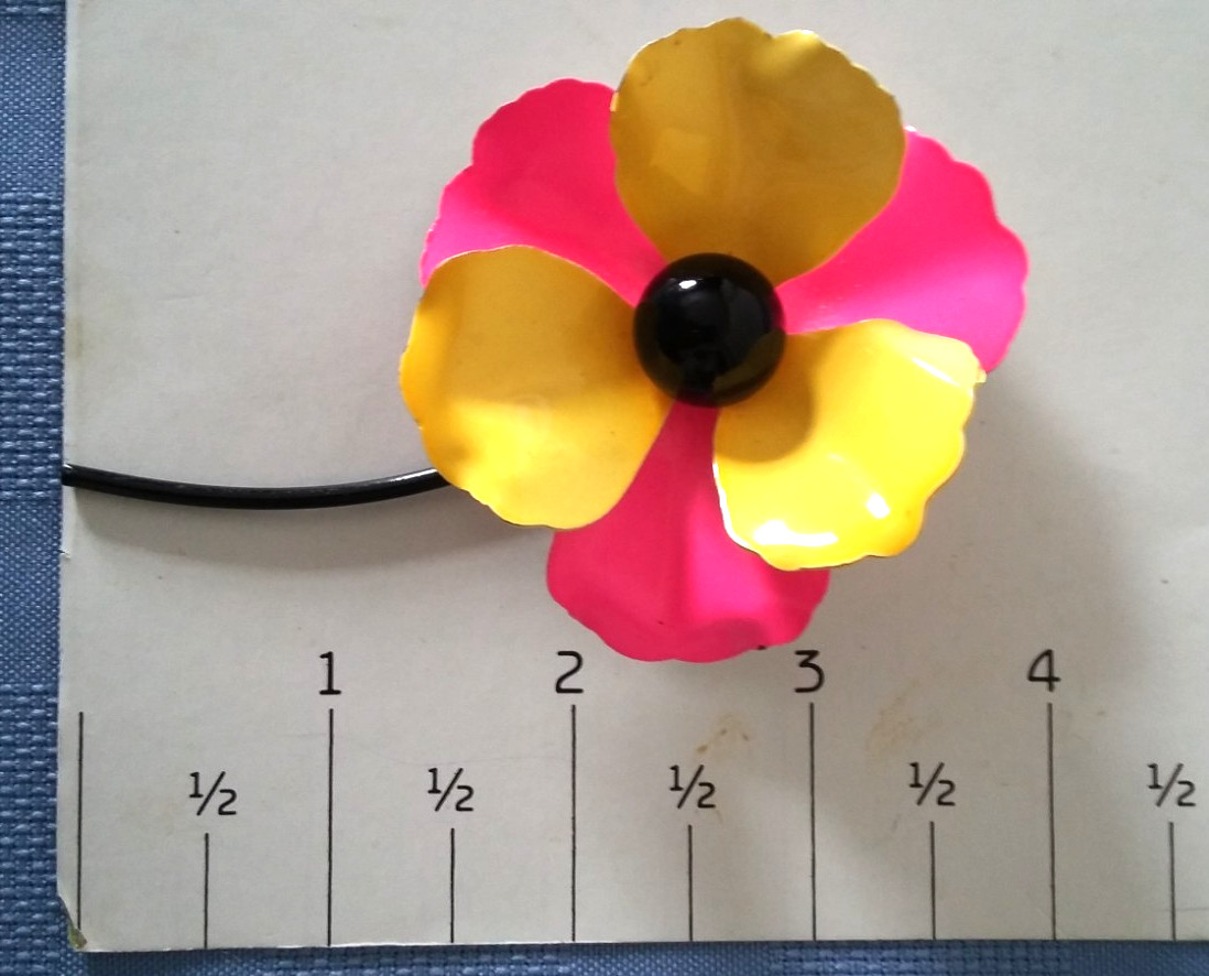 MCM Retro Yellow/Pink Enamel Flower Brooch Pin Large Floral Daisy Black Stem