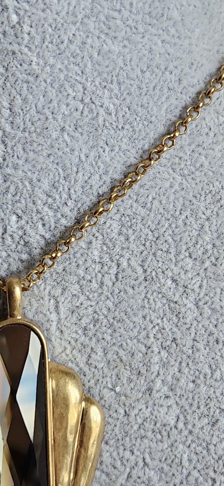 Vintage VeraWang Large Faceted Smokey Crystal Polished Goldtone Pendant Necklace