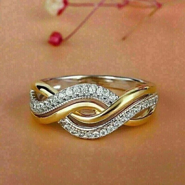 2.2Ct VVS1 Round Cut Lab Created Diamond Anniversary 14K Yellow Gold Finish Ring