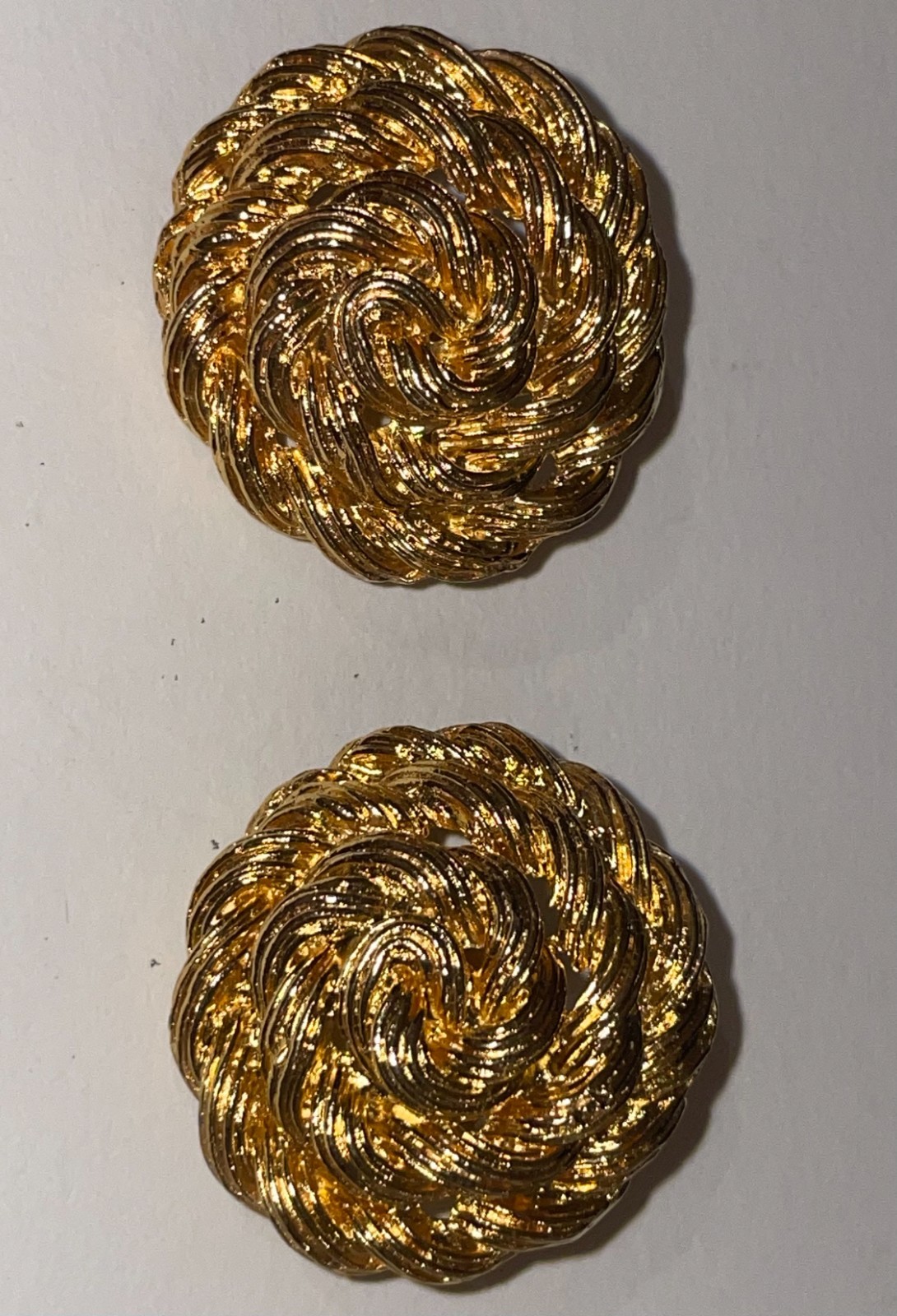Vintage Anne Klein Gold-tone textured Multi Strand Rope Design clip-on Earrings.