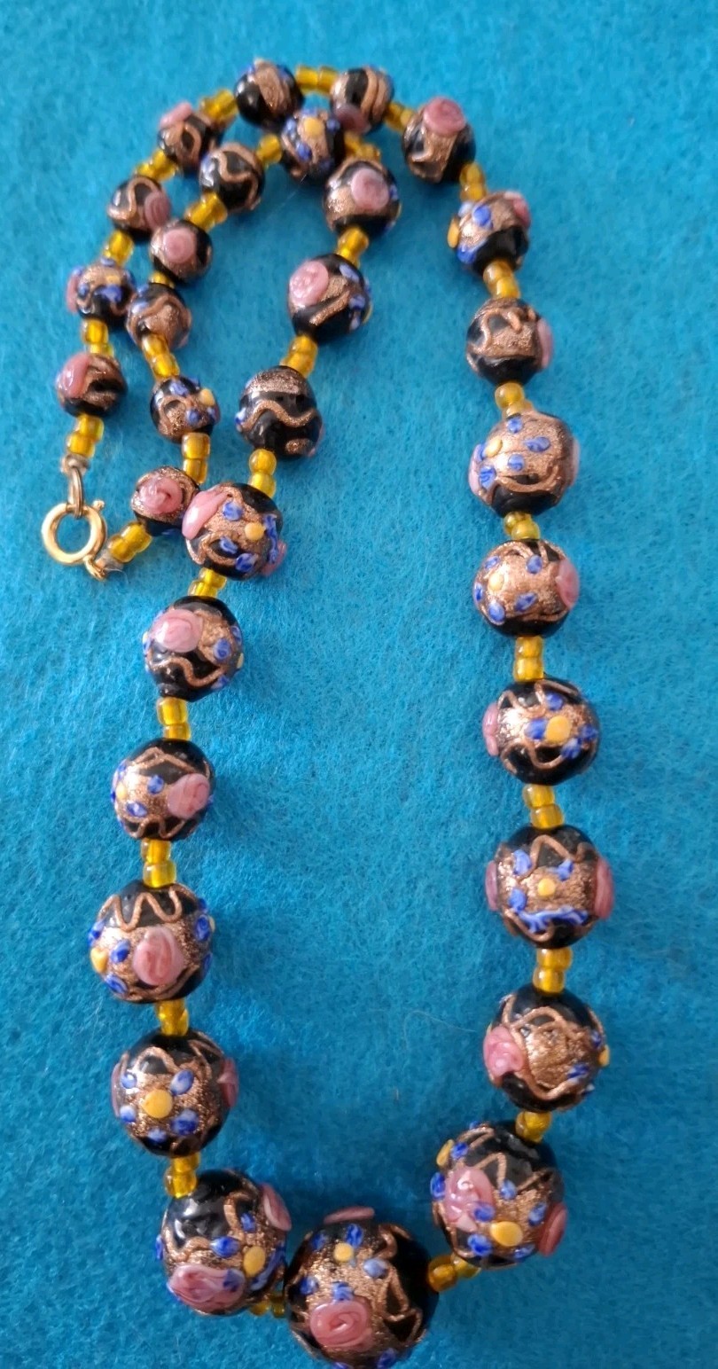 Vtg Italian Murano Copper Foil Venetian Wedding cake Necklace Pink/black Flowers