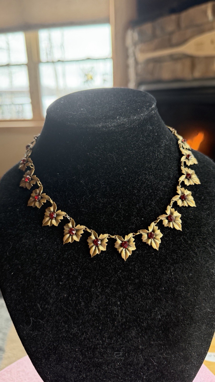 Vintage Bronze Leaf Red Garnet Glass Statement Necklace Choker 15”