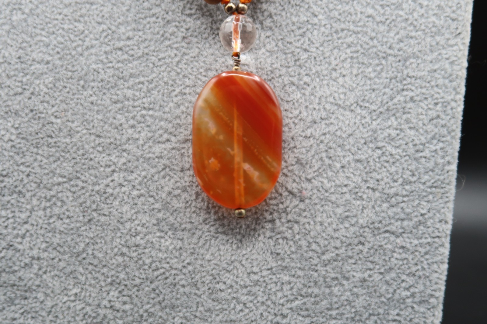 Vtg Hand Knot Strung Wood Bead Carnelian Agate Pendant Necklace Blooming Lotus