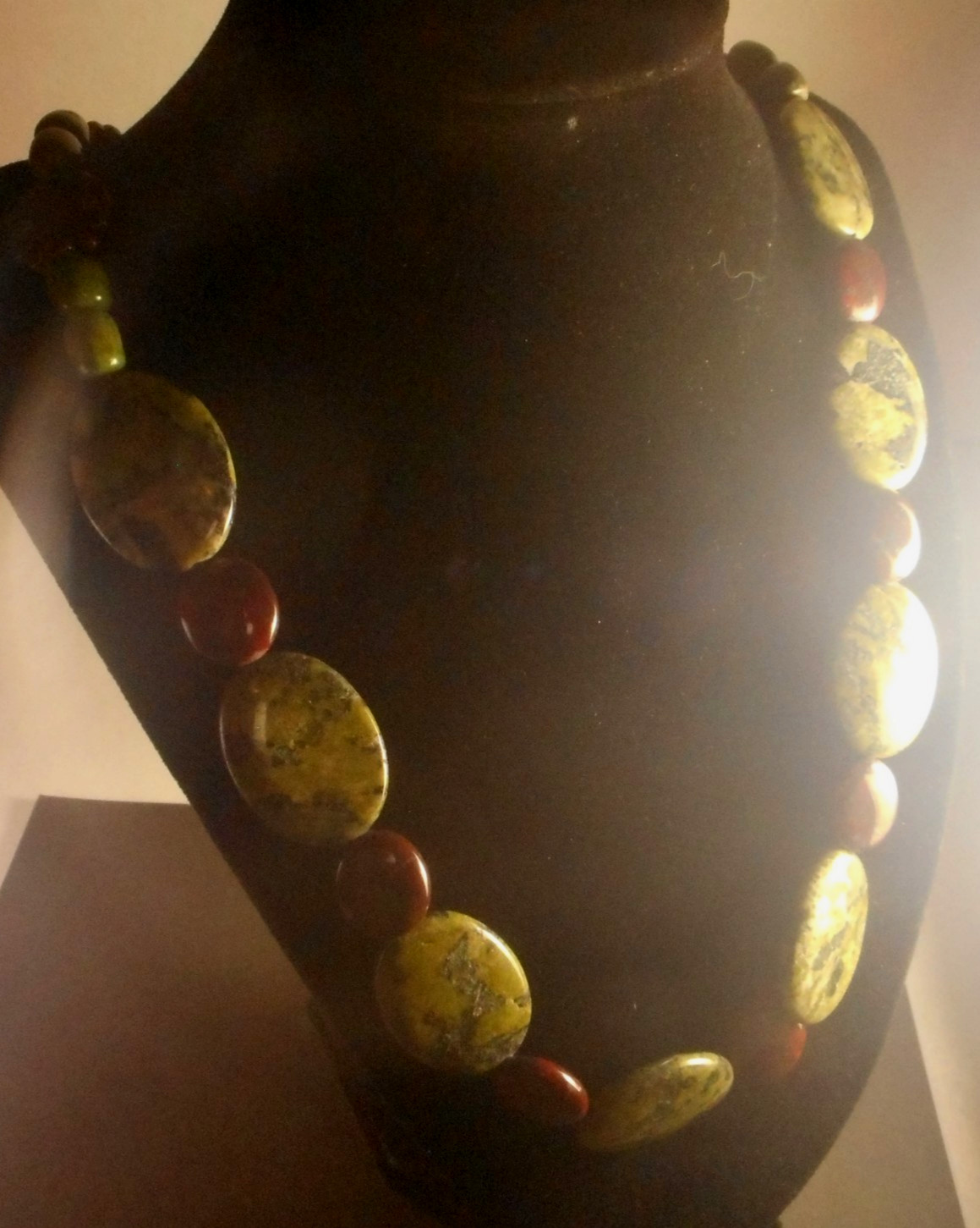 Vtg Artisan Bloodstone Jasper Brass Beaded Necklace Old 24″