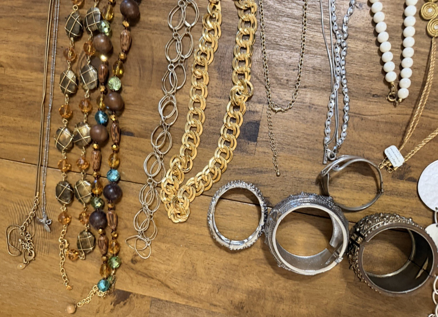 Vintage Modern Costume 99 Pieces Jewelry Lot Signed Necklace Earrings Broach
