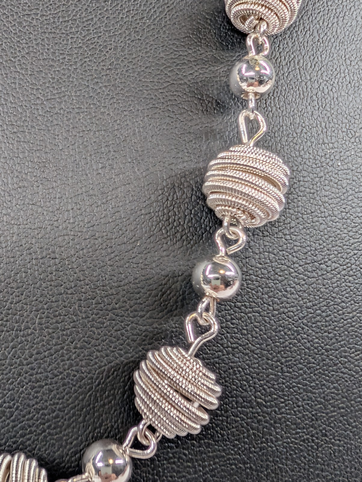 Roman Silver Tone Wire Wrapped Bauble Ball Necklace 18″ NWT Vintage 1990s Sears