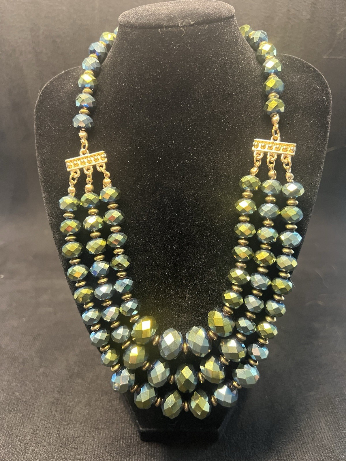 Vintage Emerald Green Blue AB Crystal Glass Necklace 3 Strand Graduated Faceted