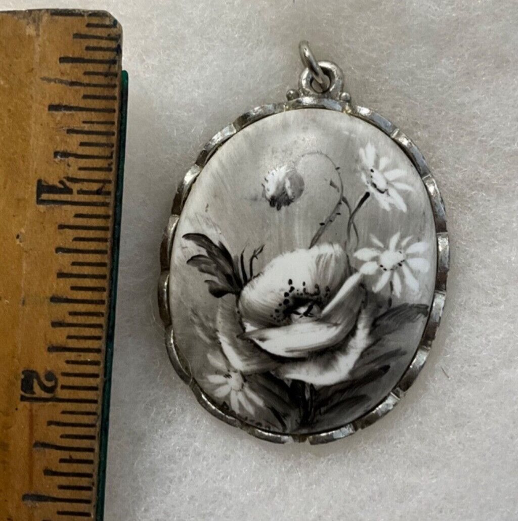 Vintage Black and White Gray Flower Pendant Approximately 2 inches long
