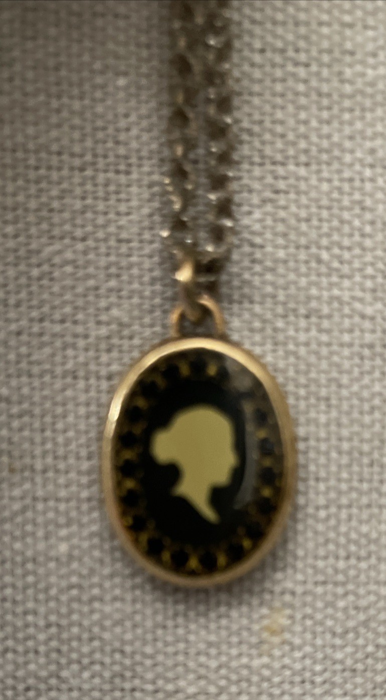 Vtg John Wind Maximal Art chain with three charms Mirror Hand Cameo