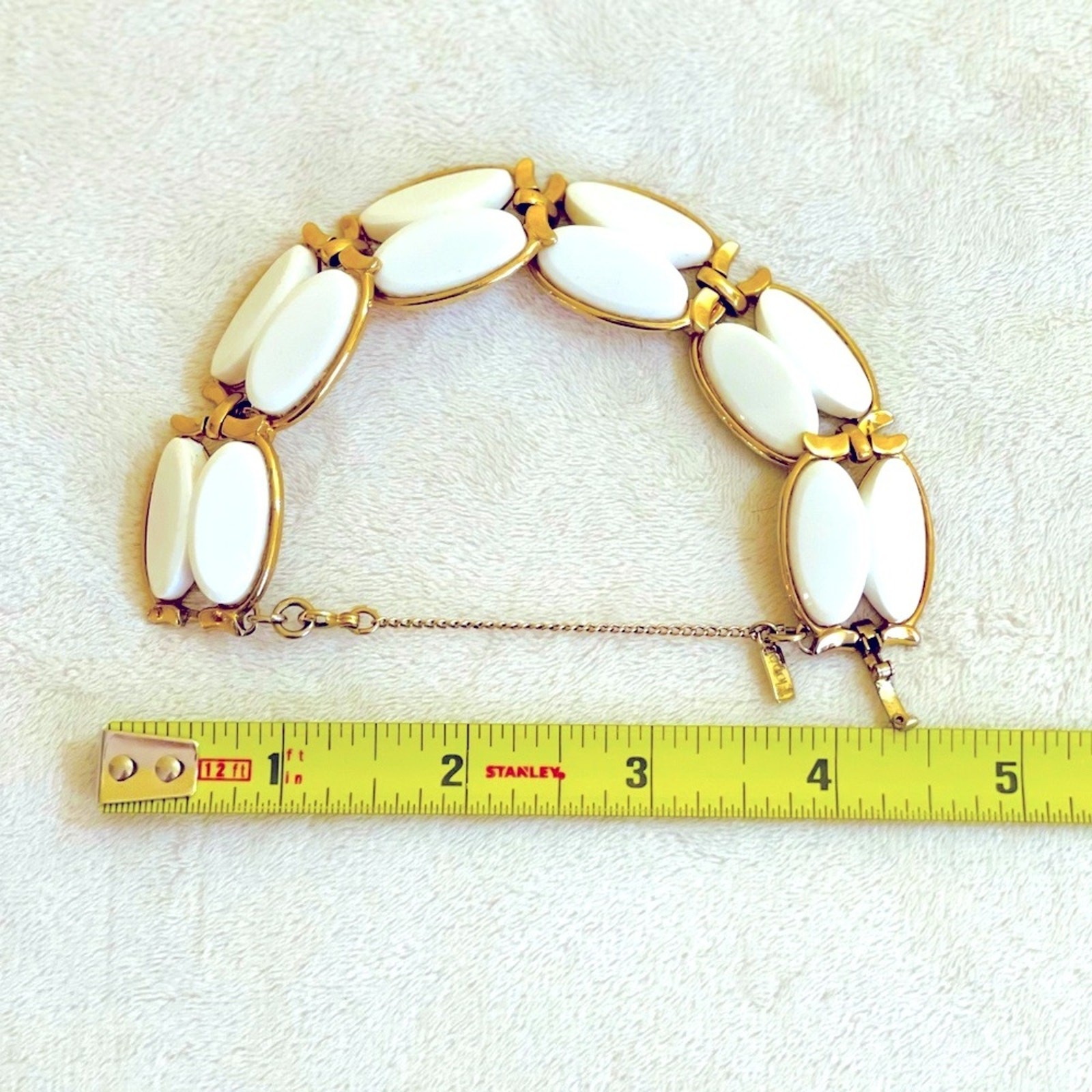 Vtg Round Filigree Scroll-Work Pierced Metalwork Earrings Pierced Rivited