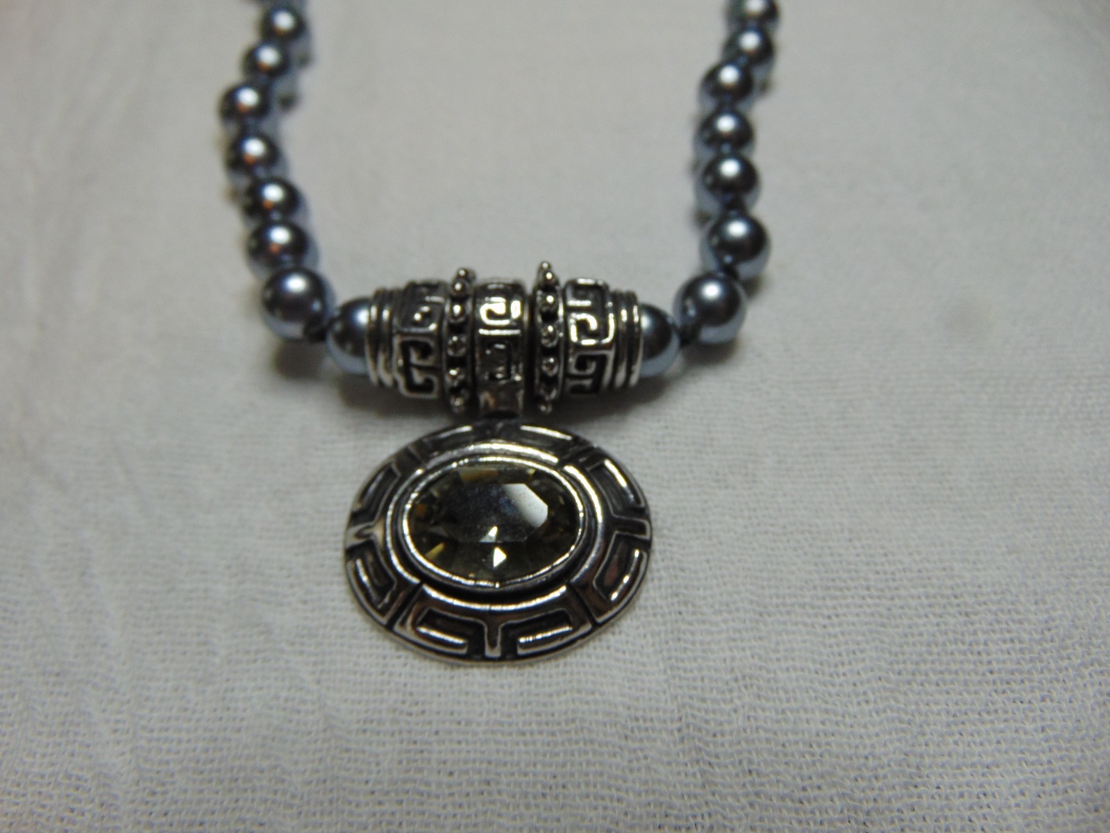 vtg Esposito hand knotted gray pearl snap on pendant necklace grat crystal